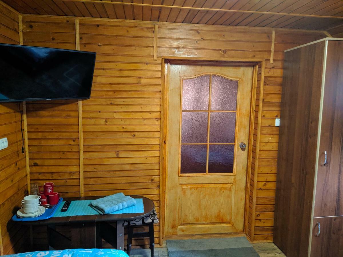 Gasthaus У Оксани Kvasy Exterior foto